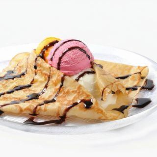 Crepe com Tres Bolas de Gelado