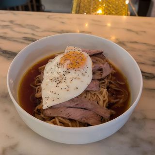 Chow Mein de Novilho