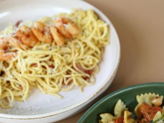 Carbonara com Gambas