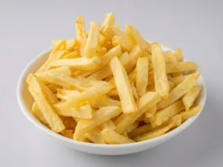 Batata Frita com  Molho de  Francesinha
