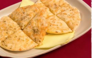 Bolo do Caco com Queijo