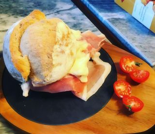 Sandes de Presunto e Queijo Amanteigado