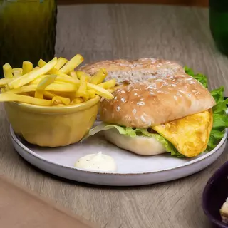Sandes de Omelete