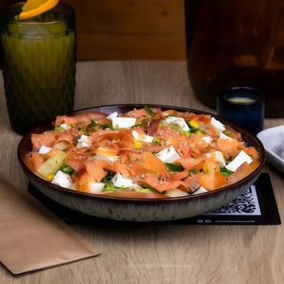 Salada de Salmão