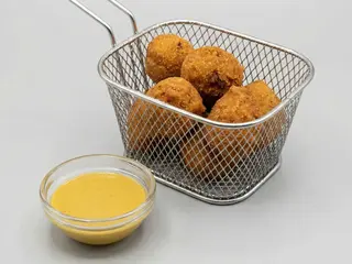 Bolinhas de Alheira