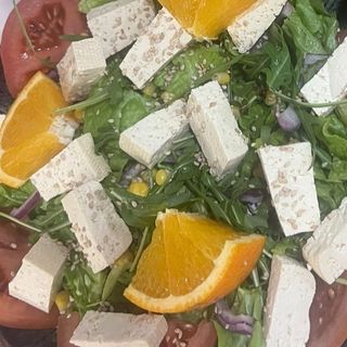 Salada Tofu