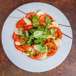 Salada Caprese 