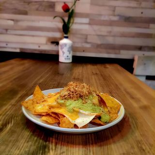 Nachos com Queso fundido