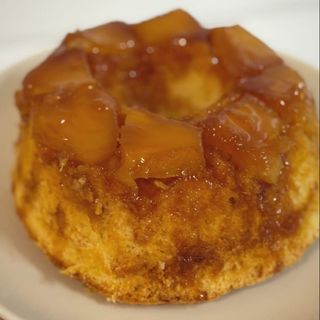 BOLO DE ABACAXI M 