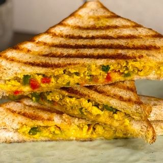 Sanduíche Paneer Tikka