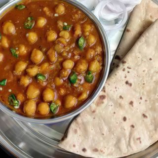 Chole Roti