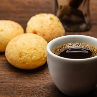 Porção mini pão de queijo