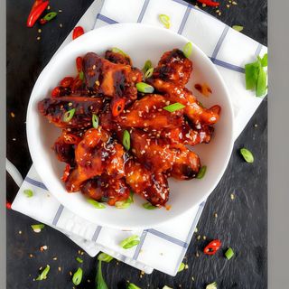 15 Uni Wings 3 Flavour & 2 Dip