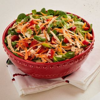 Salada com ingredientes à escolha 