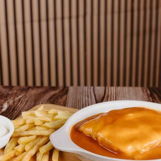 Francesinha Mr.Burger
