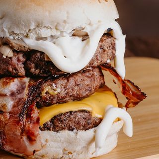 Hambúrguer 25 Triplo