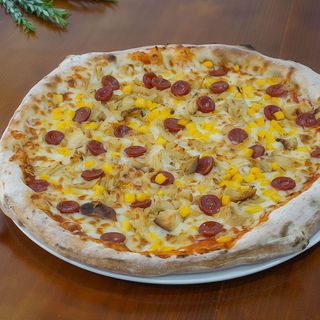 Pizza Cristina Ferreira 33cm - 8 Fatias