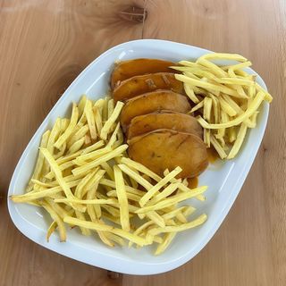 Lombo de Porco Assado com Batatas Fritas