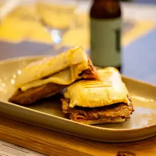 Prego em Pão Especial