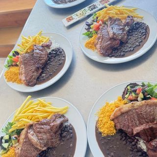 Picanha Europa com arroz, feijao e batata