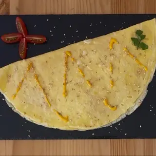 Crepioca de Manteiga de amendoim, queijo e banana