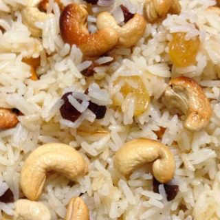 Arroz com Caju e Sultanas