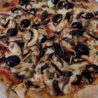 Pizza Contadina Média