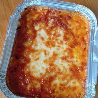 Lasanha de bróculos com molho Bechamel