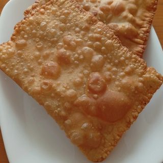 Pastel Brasileiro de pizza