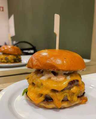 Double Cheese Burger