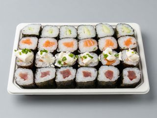 A10 - Rolo de Pepino, Rolo de Salmao, Rolo de Salmao e Philadelphia com Cebolinho e Rolo de Atum (24 un.)
