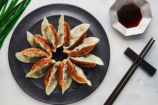 Dumpling camarão frito (10 pecas)