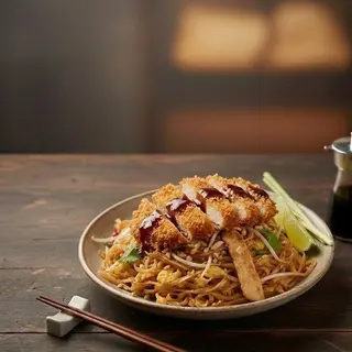 Rice Noodles with breaded Chicken