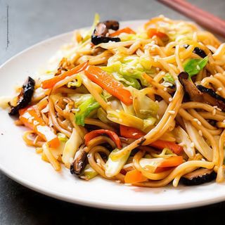 Yakisoba Vegetariano