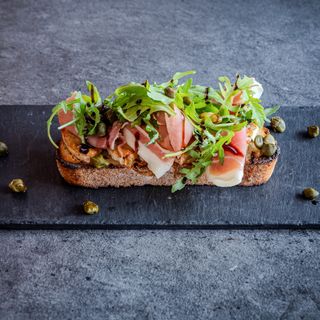 Bruschetta Prosciutto