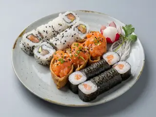 A3 Sushi Misto Uramaki Salmão 