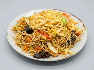 A32 Chao min com Frango