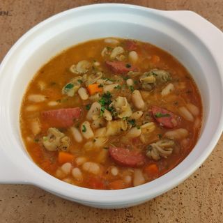 Feijoada de Búzios - Traditional Bean Stew With Whelks