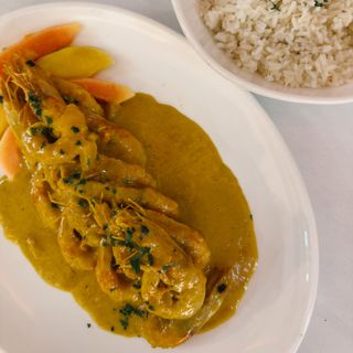 Caril de camerão de Madagáscar com frutas - Shrimp curry with fruits
