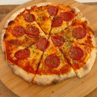 Pepperoni  - Pepperoni