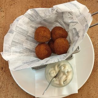 Bolinhas de Alheira - Alheira Balls