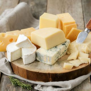 Tábua de Queijos com Tostas (2Pax)