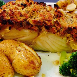 Lombo de Bacalhau com Broa + Sopa + Sobremesa