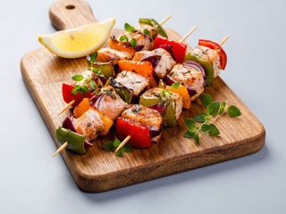 Espetada de Salmão e Gambas 