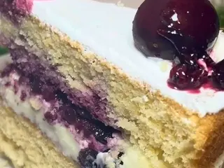 Super fatia frutas vermelhas com cream cheese