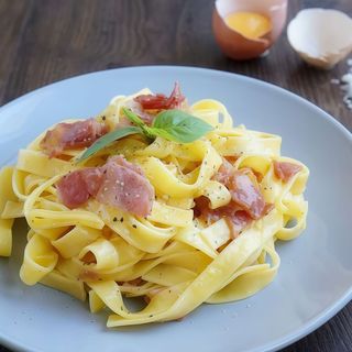Tagliatelle Carbonara-40 % Off