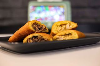 Empanada de Carne Desfiada