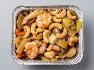 Gambas com feijão preto