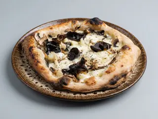 Pizza de Cogumelos & Queijo de Cabra