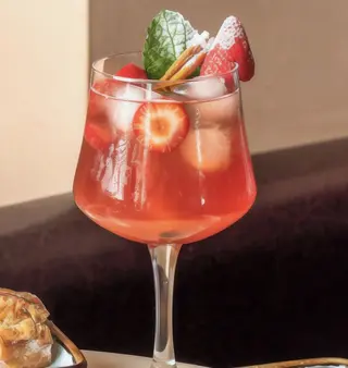 Sangria de Espumante Morangos
